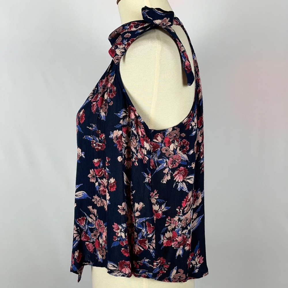 Hollister Navy Blue Handkerchief Floral Halter Blouse - Size Small - Picture 3 of 13